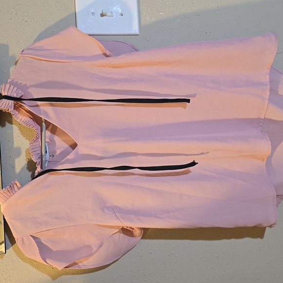 Fashion nova Pink Blouse NWT - Picture 1 of 3